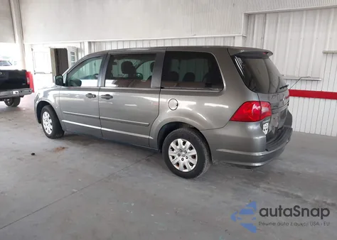 2010 Volkswagen Routan S from USA, damaged, VIN 2V4RW4D11AR406513